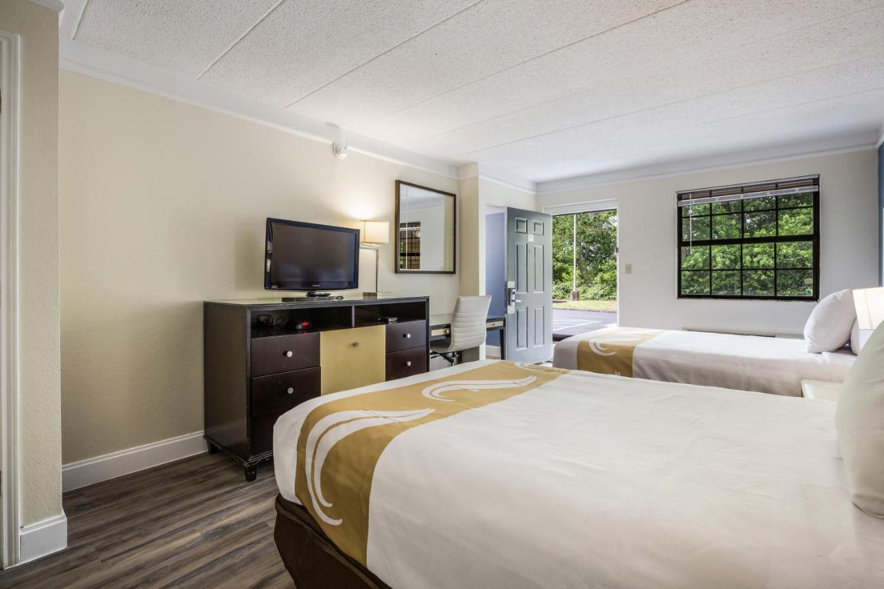 Quality Inn -Hampton Coliseum Convention Center Extérieur photo