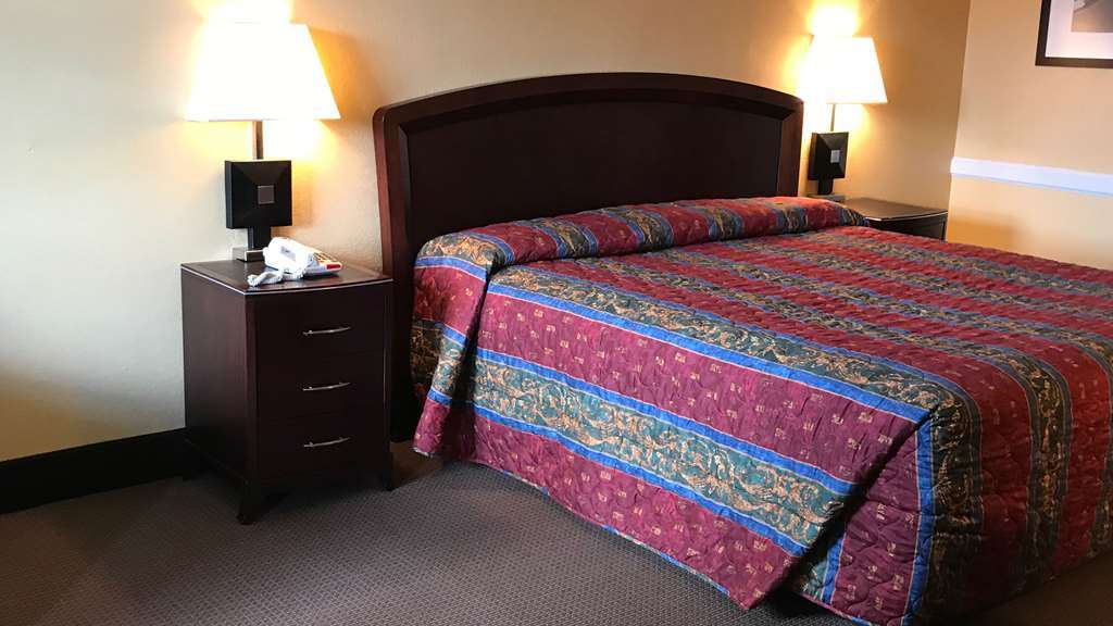 Quality Inn -Hampton Coliseum Convention Center Chambre photo